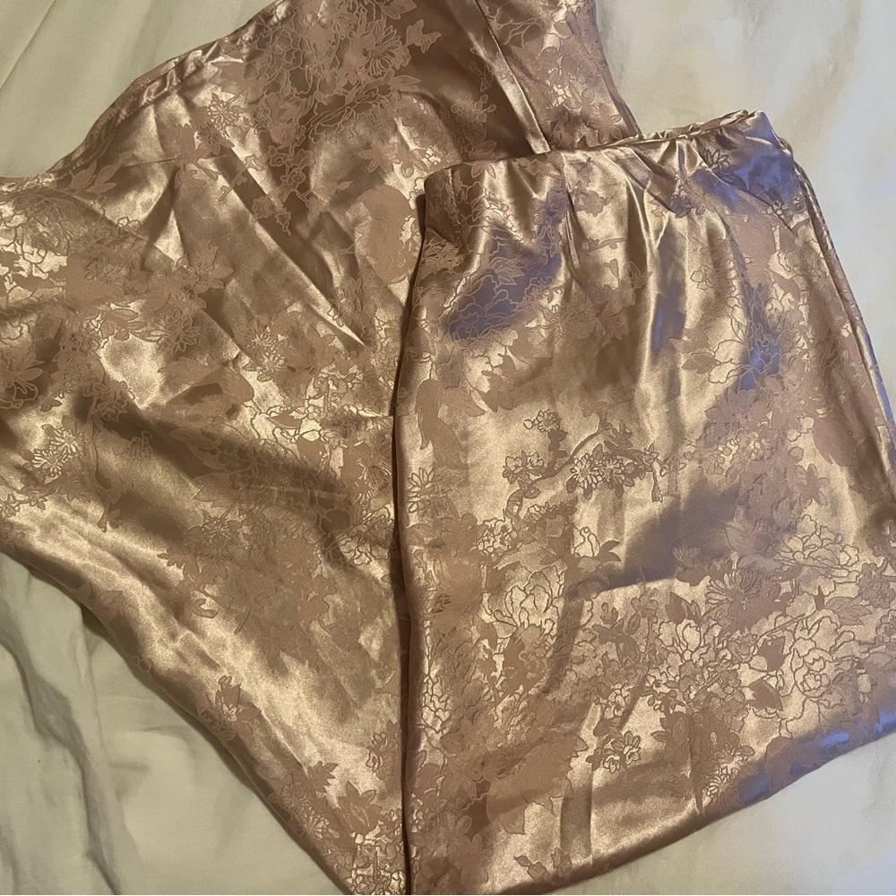 gorgeous princess polly skirt with slit